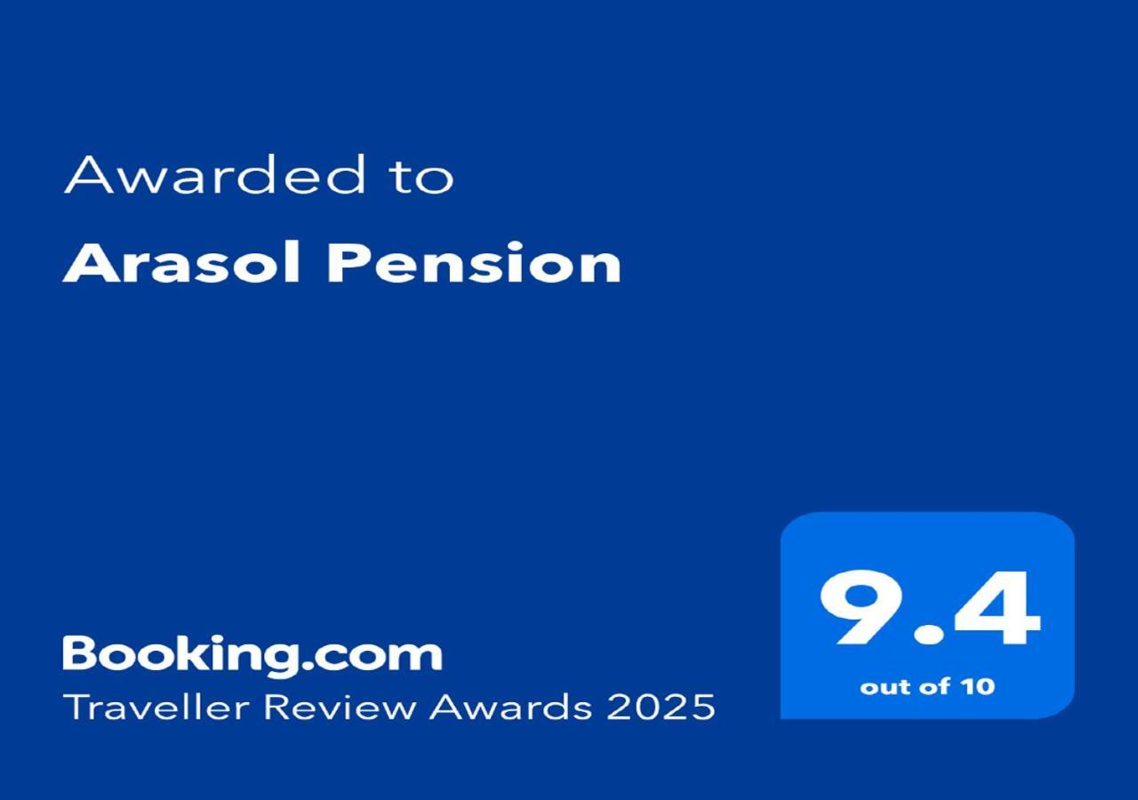 Arasol Pension Geoje Exteriör bild
